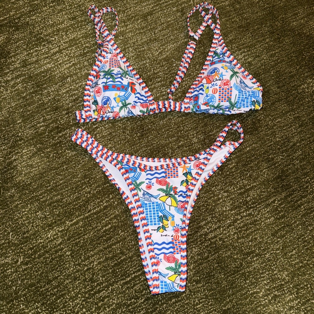 Colorful Beach Print Triangle Bikini Set